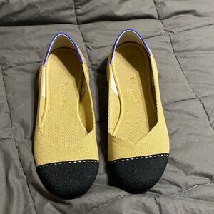 Rothy's Tan and Black Flats